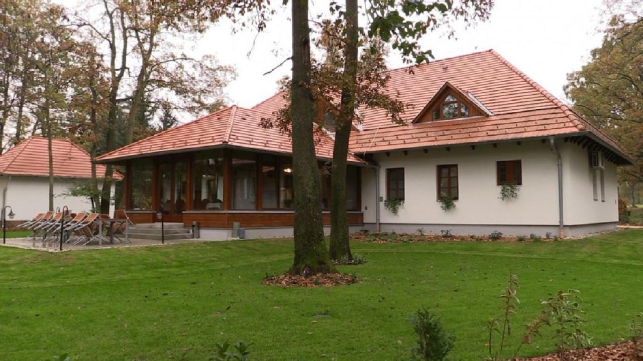 Hodoseri Vadaszhaz Bakonyszentlaszlo Ngoại thất bức ảnh