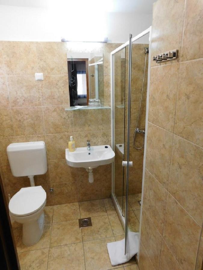 Hodoseri Vadaszhaz Bakonyszentlaszlo Ngoại thất bức ảnh